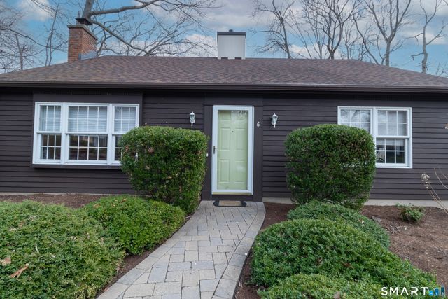 6 Ladshaw Drive 6, Madison, CT 06443