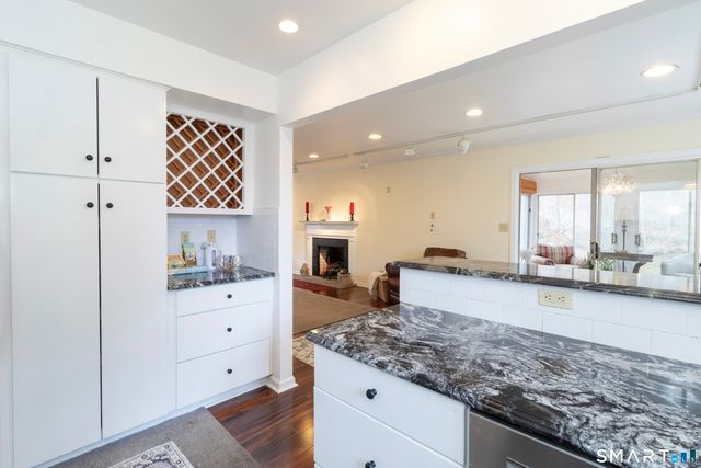 6 Ladshaw Drive 6, Madison, CT 06443