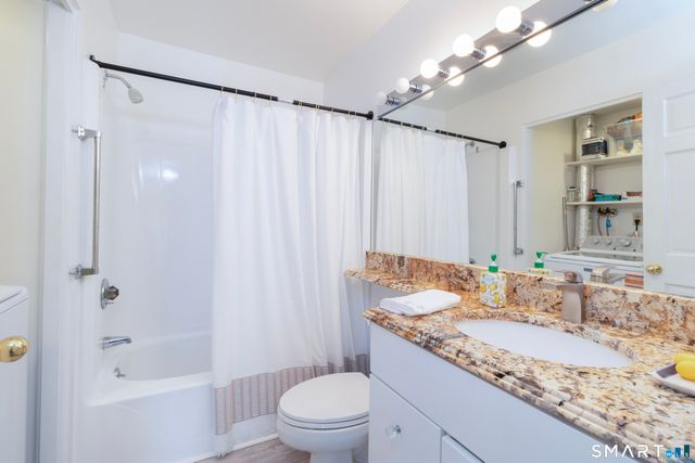 6 Ladshaw Drive 6, Madison, CT 06443