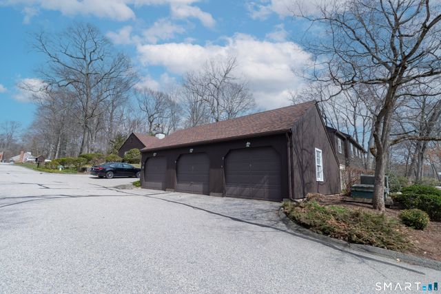 6 Ladshaw Drive 6, Madison, CT 06443