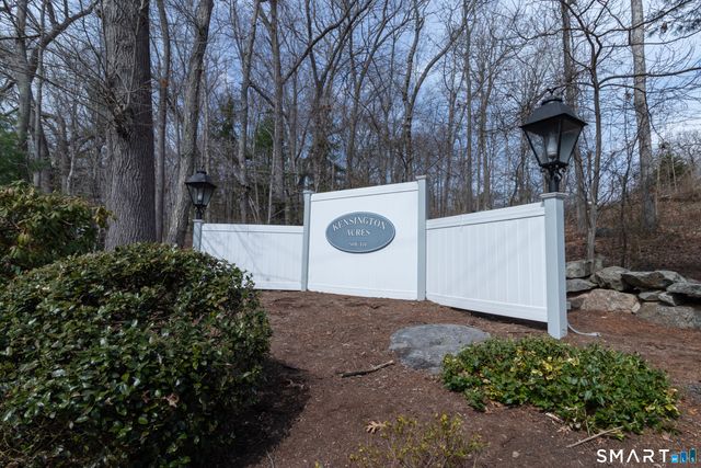 6 Ladshaw Drive 6, Madison, CT 06443