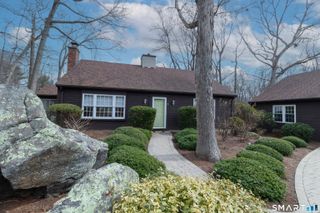 6 Ladshaw Drive 6, Madison, CT 06443