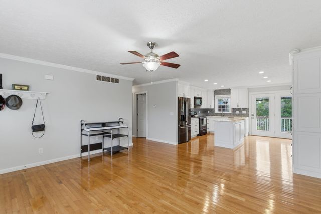 1790 Fogg Pike, Mt Sterling, KY 40353