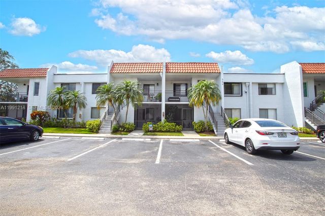304 Racquet Club Rd 203, Weston, FL 33326