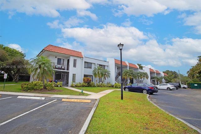 304 Racquet Club Rd 203, Weston, FL 33326