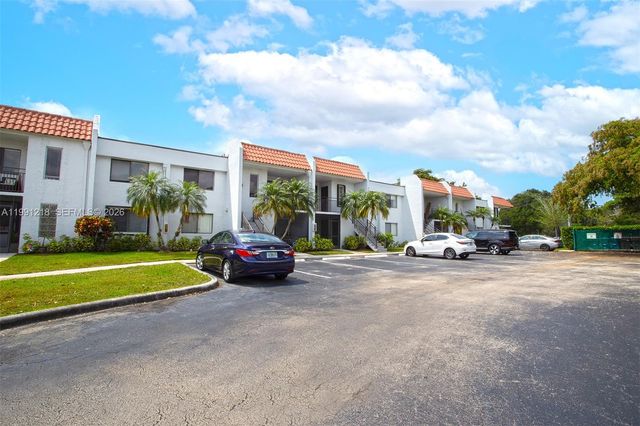 304 Racquet Club Rd 203, Weston, FL 33326