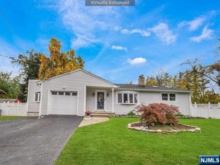 29 Stylon Road, Wayne, NJ 07470