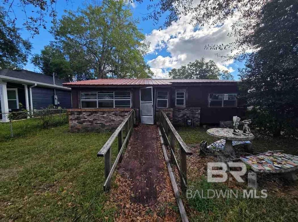 1201 Lower Street, Bay Minette, AL 36507