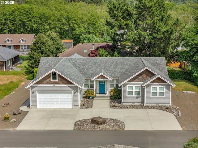 451 W KERSHUL Cir, Gearhart, OR 97138