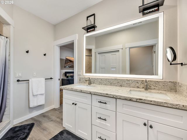 451 W KERSHUL Cir, Gearhart, OR 97138