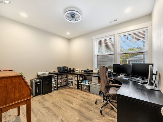 451 W KERSHUL Cir, Gearhart, OR 97138