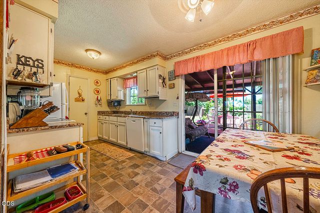 2705 Randall Avenue, Medford, OR 97502