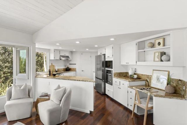 541 S Granados Avenue, Solana Beach, CA 92075