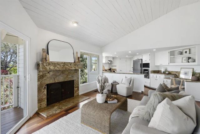 541 S Granados Avenue, Solana Beach, CA 92075