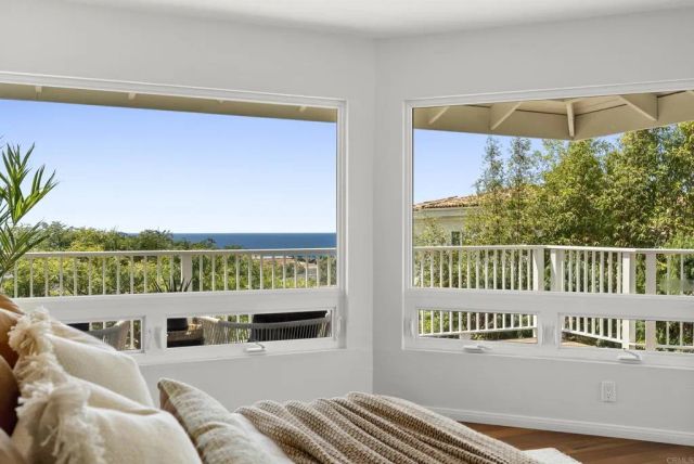 541 S Granados Avenue, Solana Beach, CA 92075