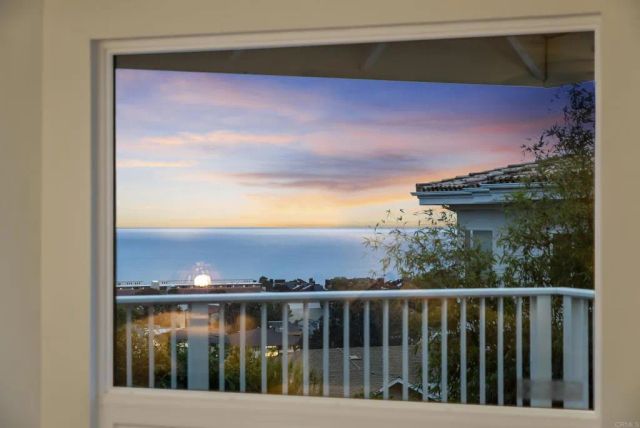 541 S Granados Avenue, Solana Beach, CA 92075