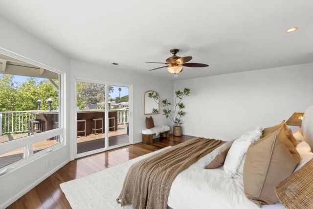 541 S Granados Avenue, Solana Beach, CA 92075