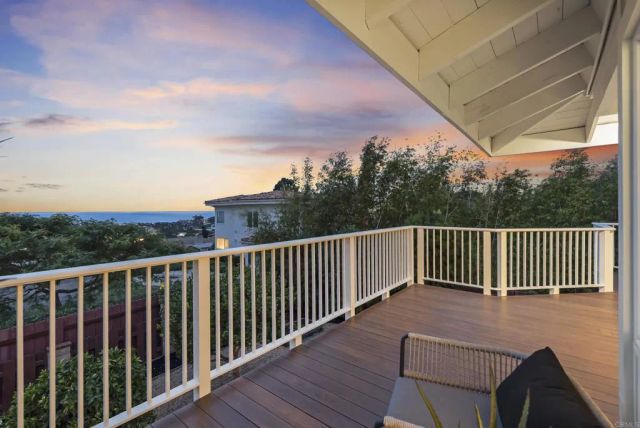 541 S Granados Avenue, Solana Beach, CA 92075
