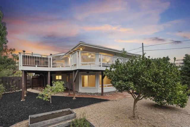 541 S Granados Avenue, Solana Beach, CA 92075