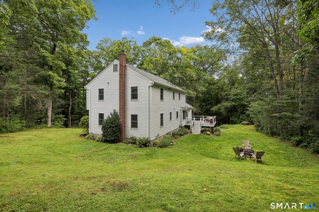 41 Colonial Ridge Drive, New Milford, CT 06755