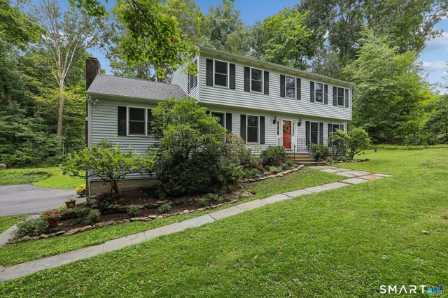 41 Colonial Ridge Drive, New Milford, CT 06755