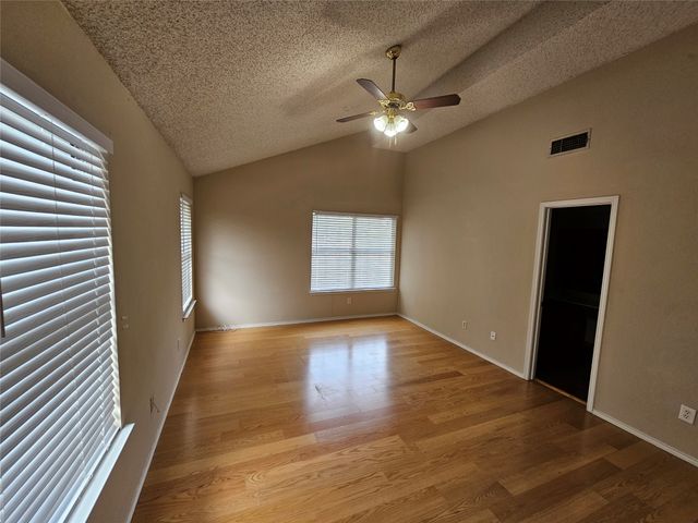 5 Canary Court, Mansfield, TX 76063