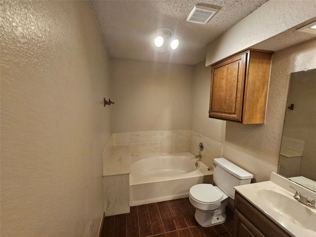5 Canary Court, Mansfield, TX 76063