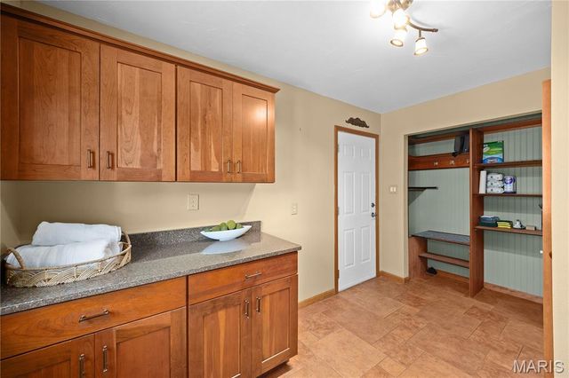 46 Matterhorn Drive, Glen Carbon, IL 62034