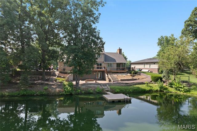 46 Matterhorn Drive, Glen Carbon, IL 62034