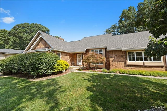 46 Matterhorn Drive, Glen Carbon, IL 62034
