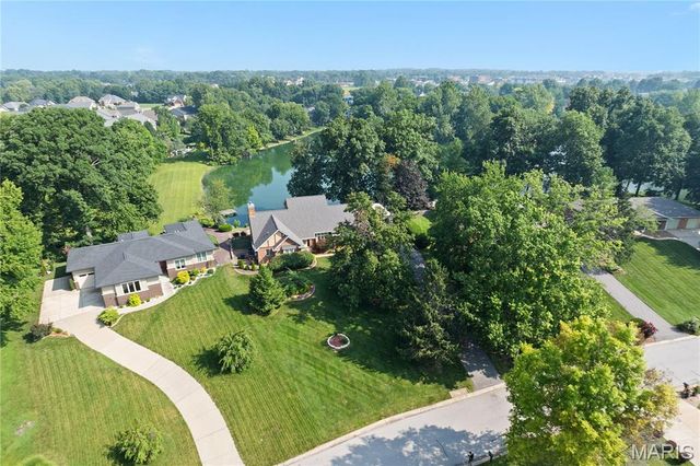 46 Matterhorn Drive, Glen Carbon, IL 62034
