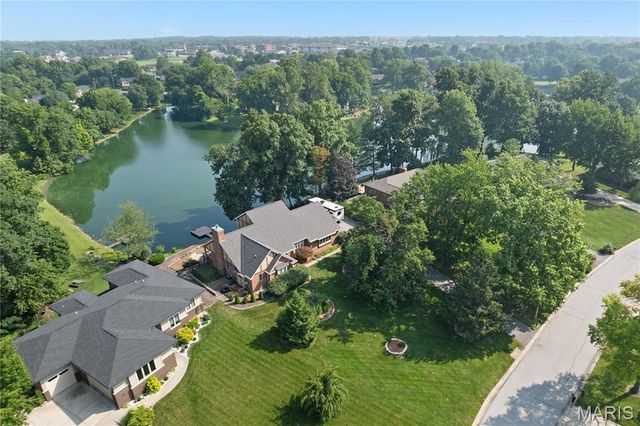 46 Matterhorn Drive, Glen Carbon, IL 62034