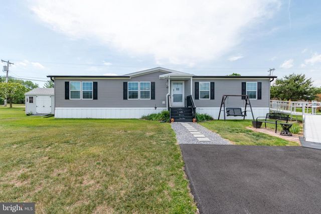142 ANGLE DRIVE, Inwood, WV 25428