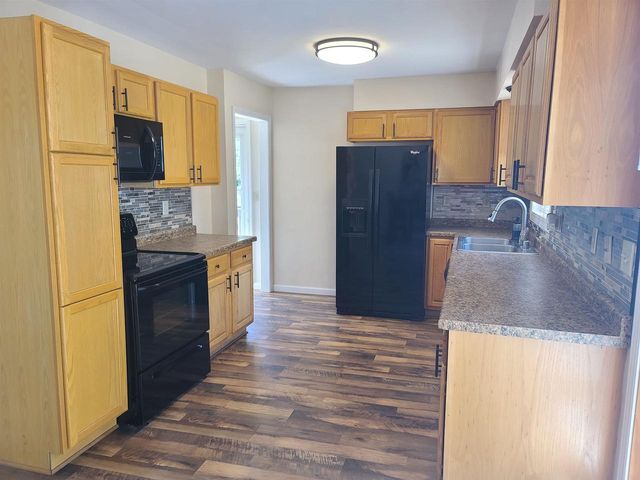 N5301 Highway 51, Poynette, WI 53955