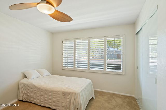 1322 W FRIER Drive, Phoenix, AZ 85021