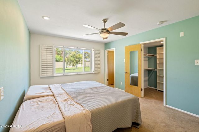 1322 W FRIER Drive, Phoenix, AZ 85021
