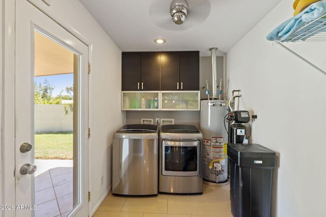 1322 W FRIER Drive, Phoenix, AZ 85021