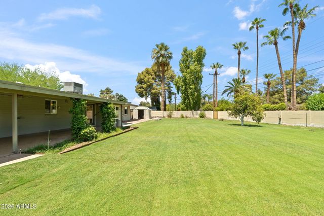1322 W FRIER Drive, Phoenix, AZ 85021
