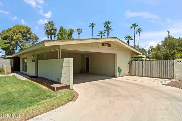 1322 W FRIER Drive, Phoenix, AZ 85021