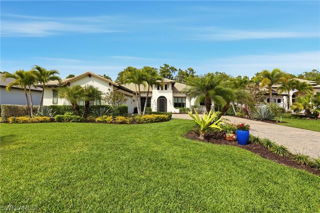 2303 Somerset PL, Naples, FL 34120