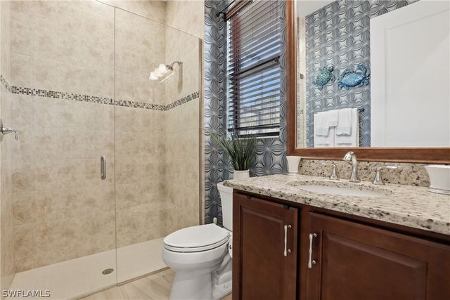 2303 Somerset PL, Naples, FL 34120