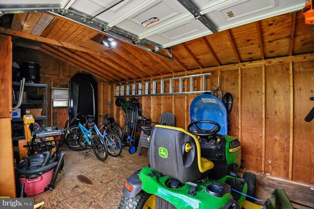 438 HOOK RD, Westminster, MD 21157