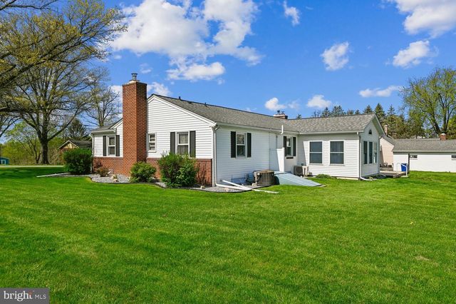 438 HOOK RD, Westminster, MD 21157