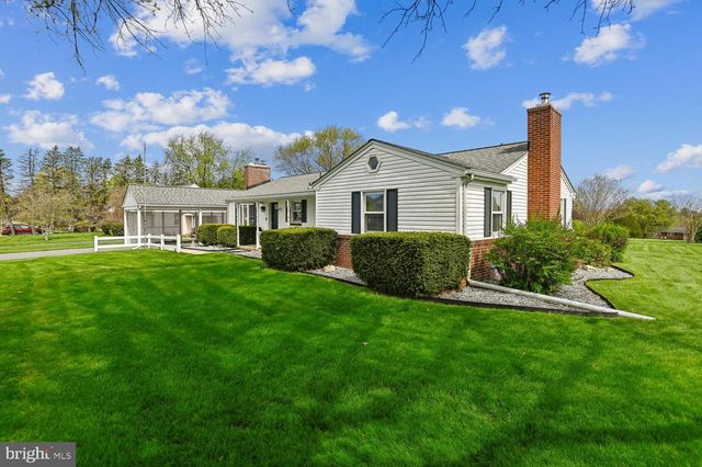 438 HOOK RD, Westminster, MD 21157