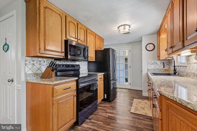 438 HOOK RD, Westminster, MD 21157