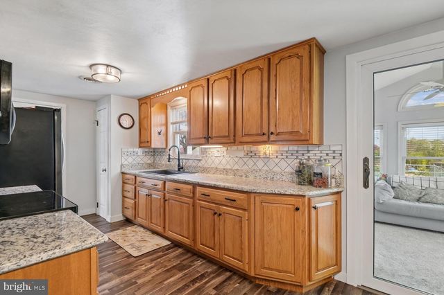 438 HOOK RD, Westminster, MD 21157