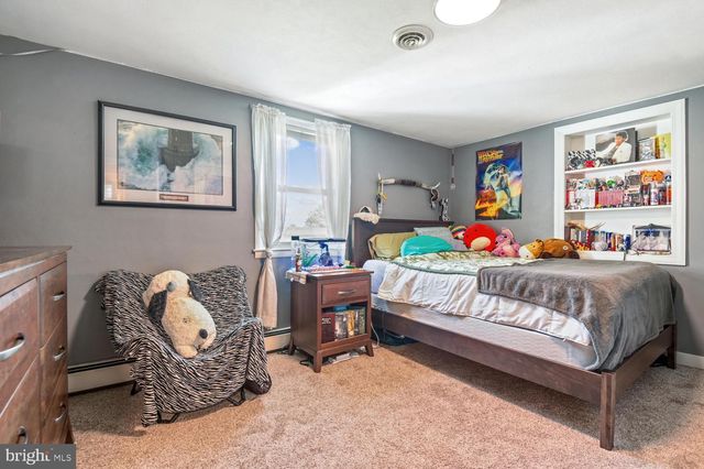 438 HOOK RD, Westminster, MD 21157
