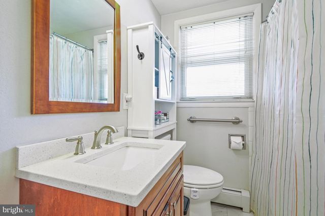438 HOOK RD, Westminster, MD 21157