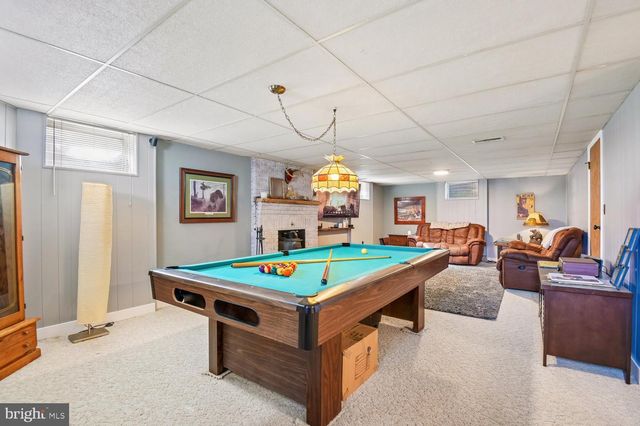 438 HOOK RD, Westminster, MD 21157