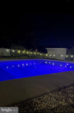 438 HOOK RD, Westminster, MD 21157